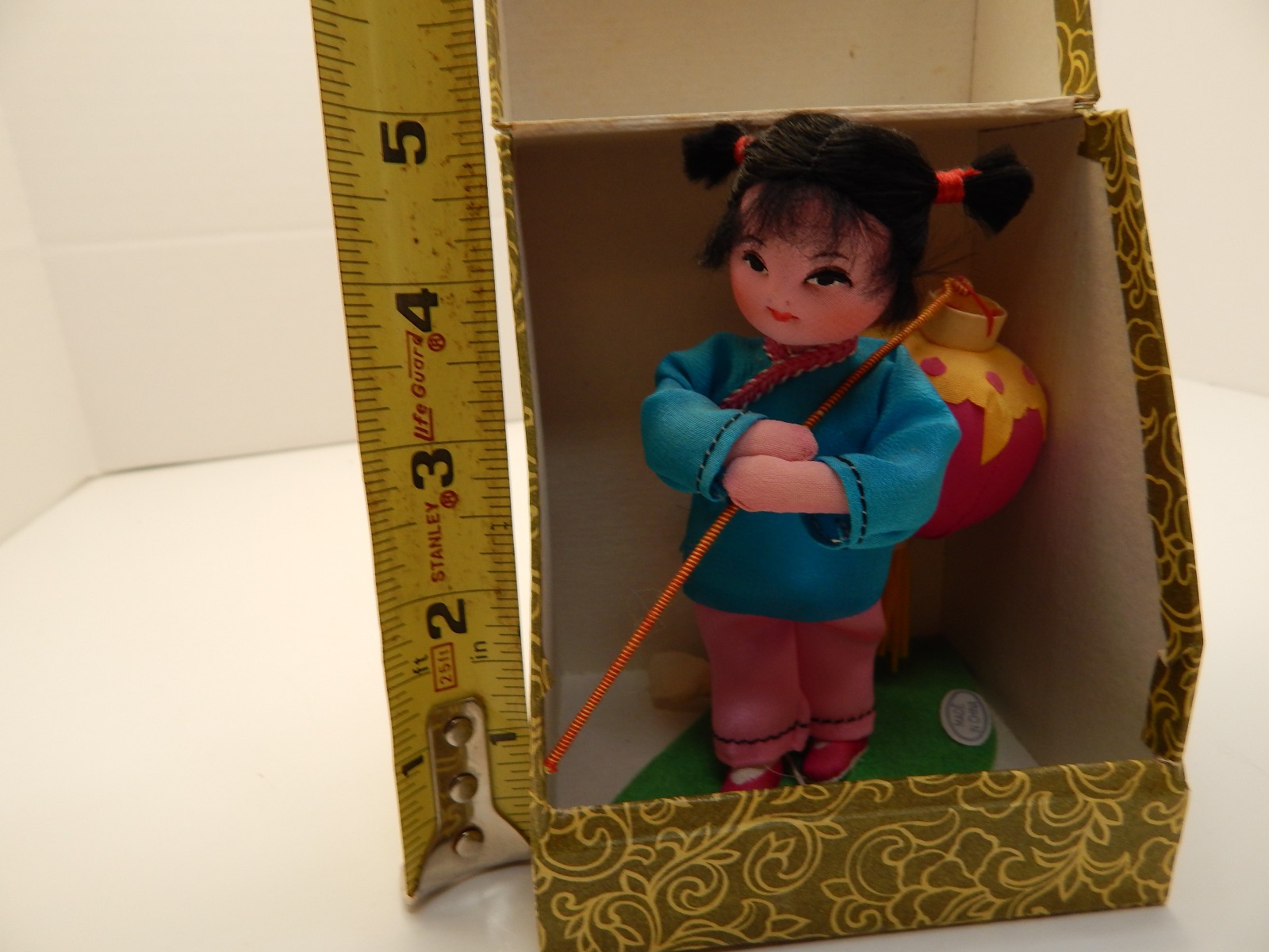 Vintage 1960’s Peking Silk Girl Doll Figure with Chinese Lantern Original Box