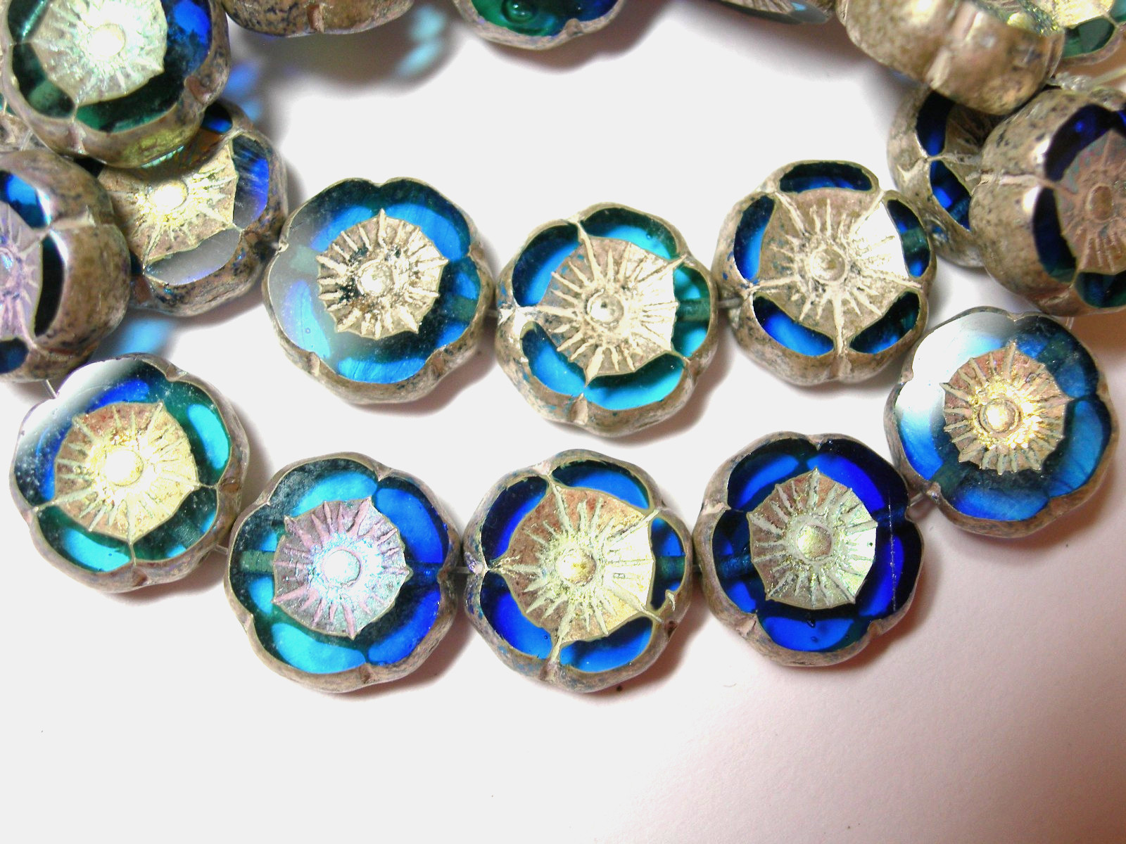 12 beads – Blue Aqua Blend with Silver Czech Glass Flower Beads 12mm