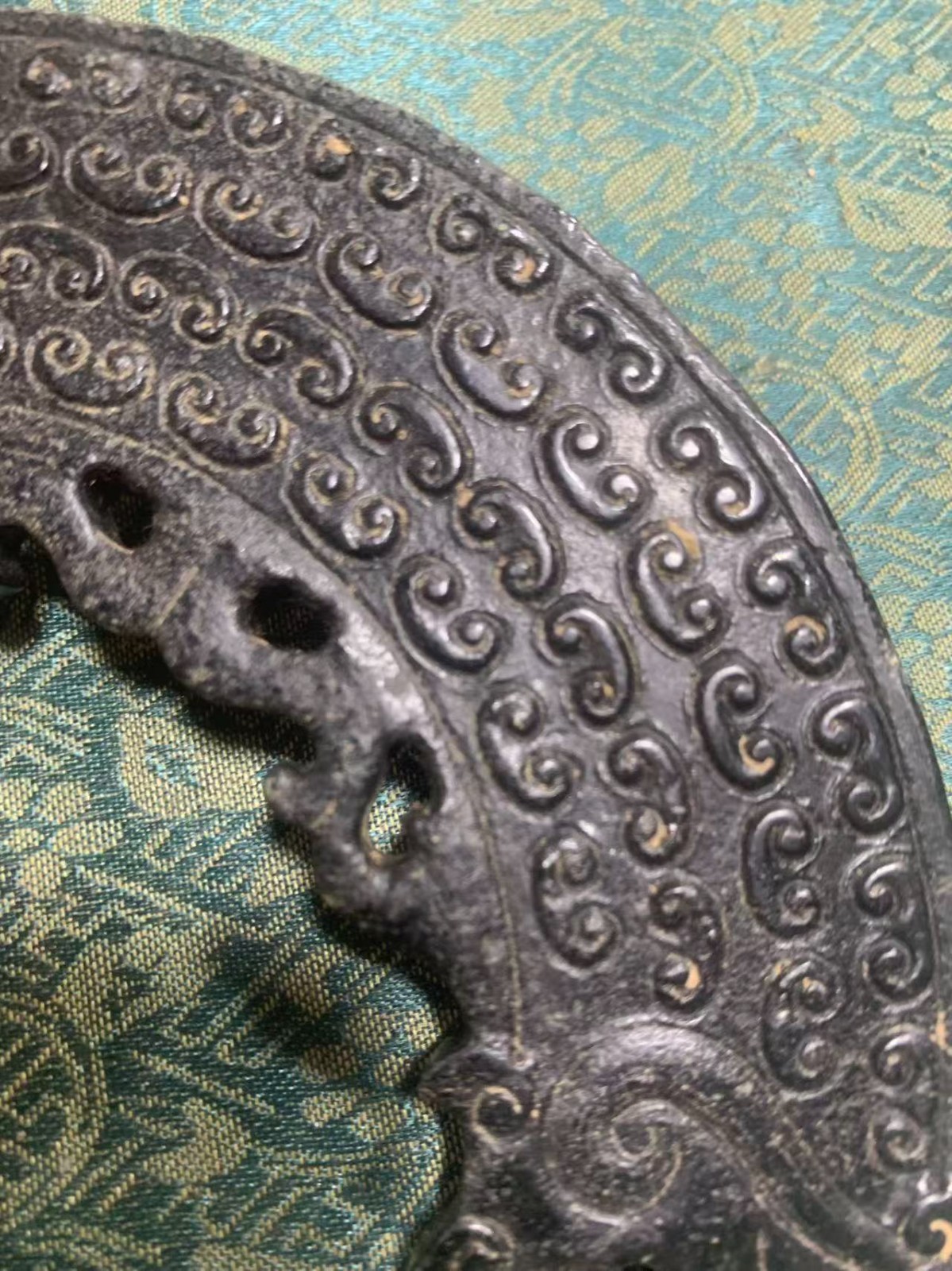 Large Chinese Old Black Jade Hand Carved *Han 2Dragons* 2Faces Huang Plaque