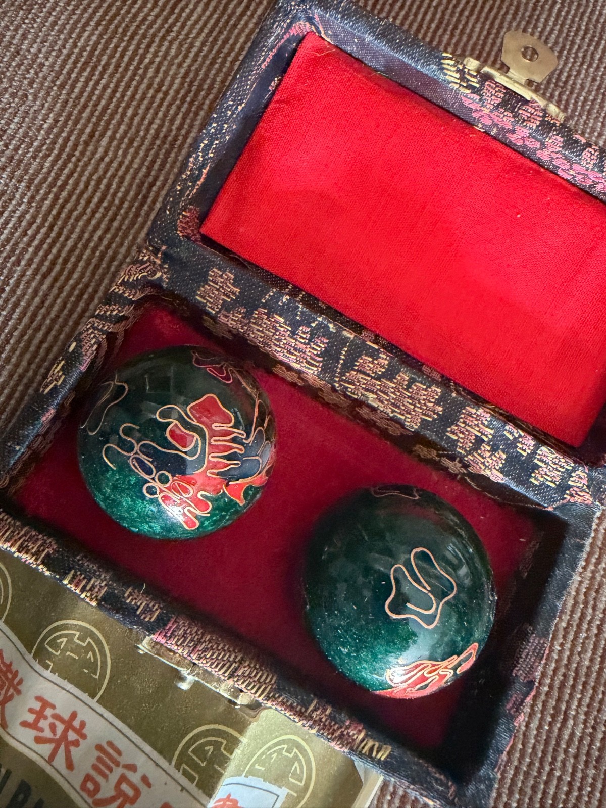 Chinese Health Exercise Stress Baoding Balls Green Relaxation Therapy Red Case