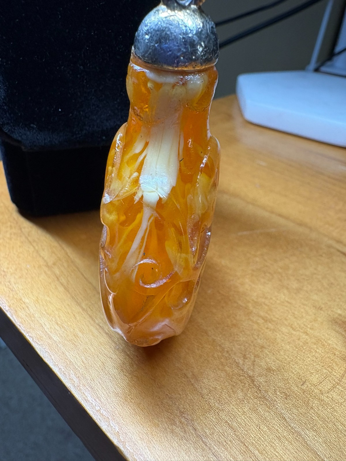 Vintage Carved Agate Snuff Bottle Pendant