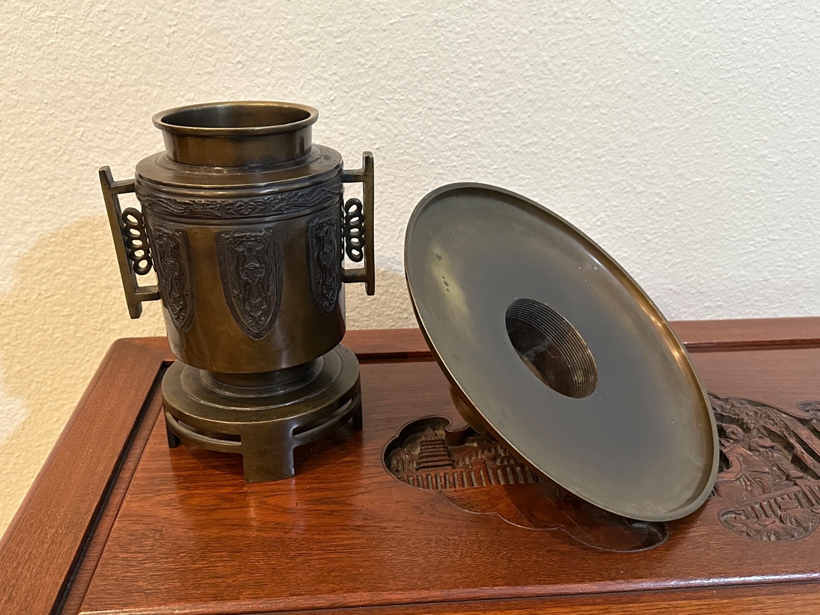Bronze Usabata Ikebana With Dragon Shield Carvings – 2 Pieces