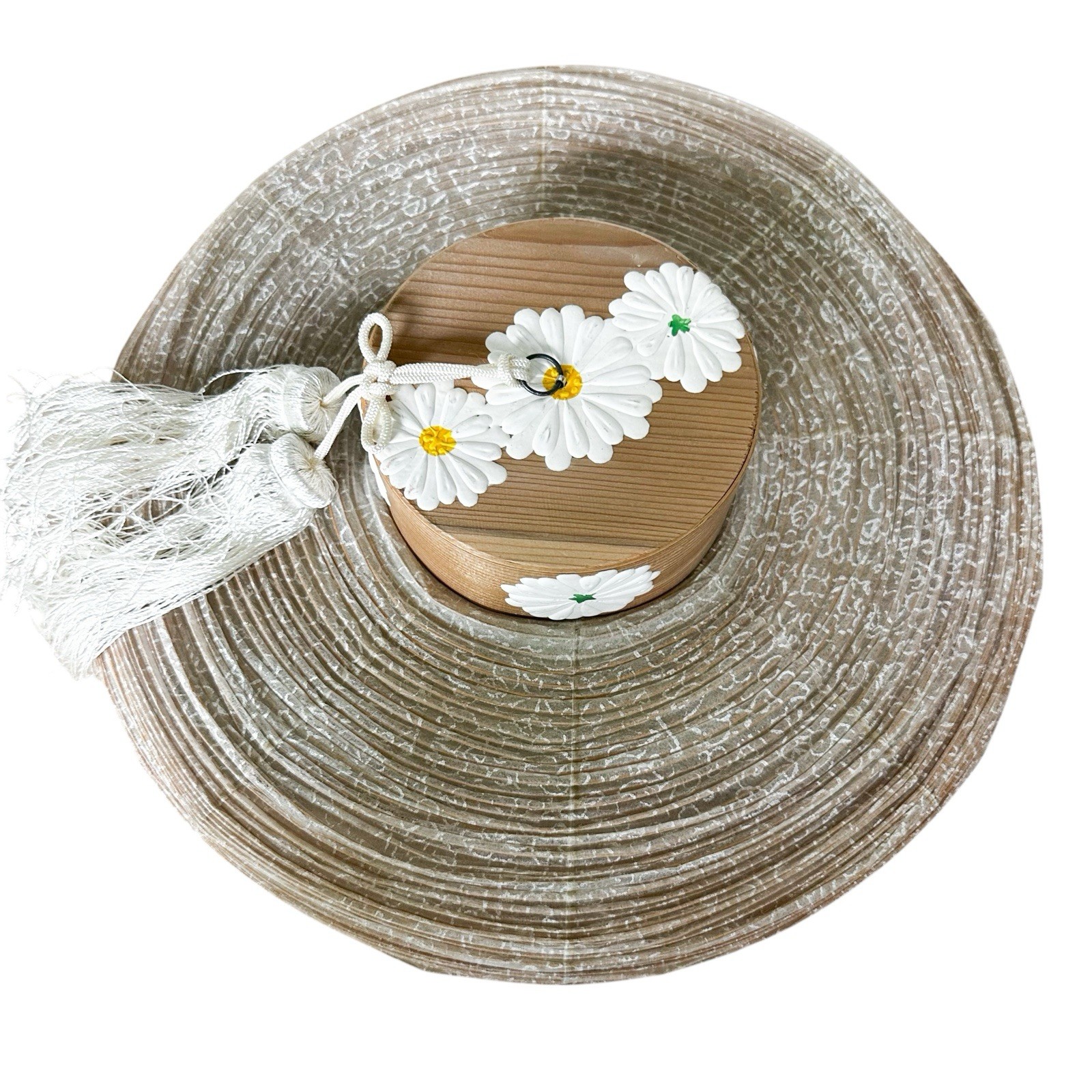 Vintage Chinese Paper Lantern White Daisy Floral Tassels Large Neutral