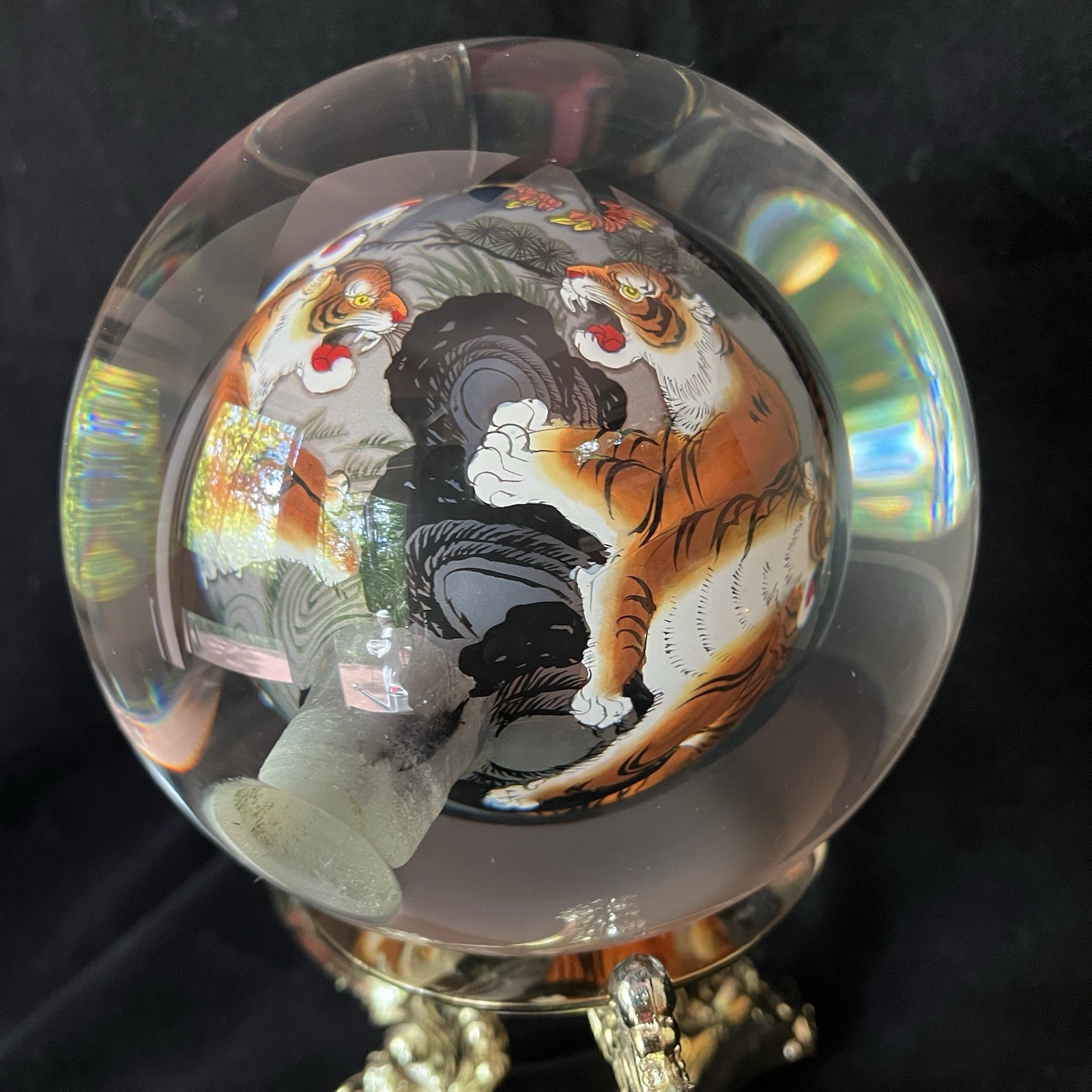 Chinese Glass Globe Five Tigers Inside Painted Reverse Art Lg 4.5in On Gold Base