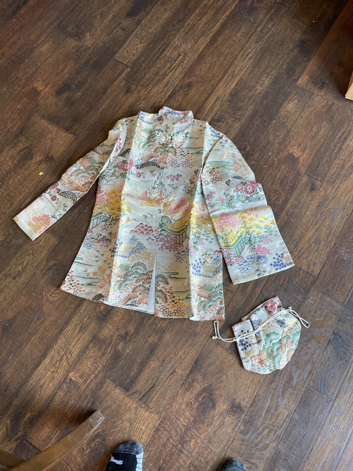 Asian Oriental Silk Jacket Coat Embroidered Medium
