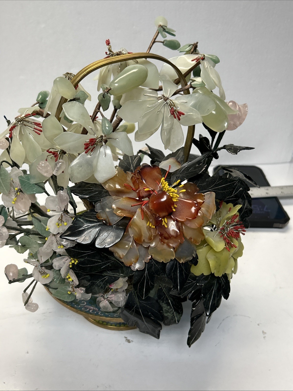 MID CENTURY CARVED JADE AGATE BONSAI FLOWER TREE Very Beautiful