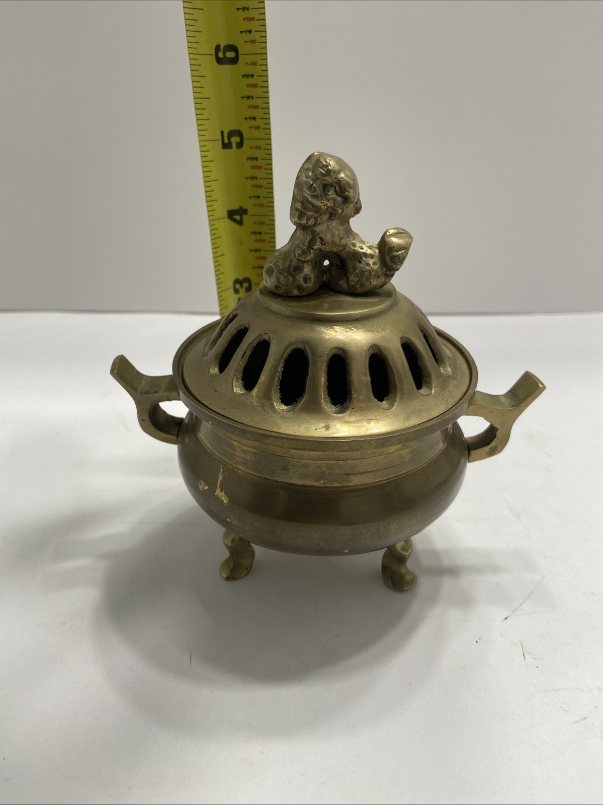 Vintage Chinese Brass Footed Incense Burner Holder Tri pod pot With Lid
