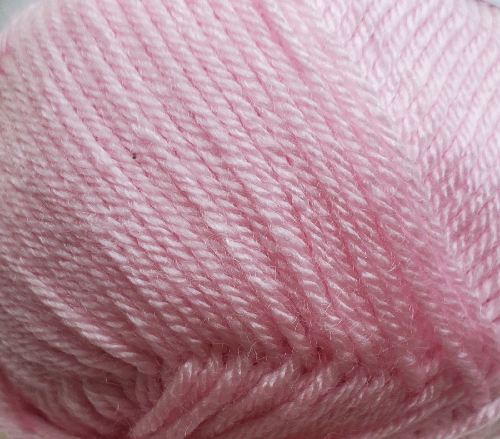 Universal Yarn Uptown Baby Sport Anti-Pilling Soft Acrylic 100g 361yds Washable