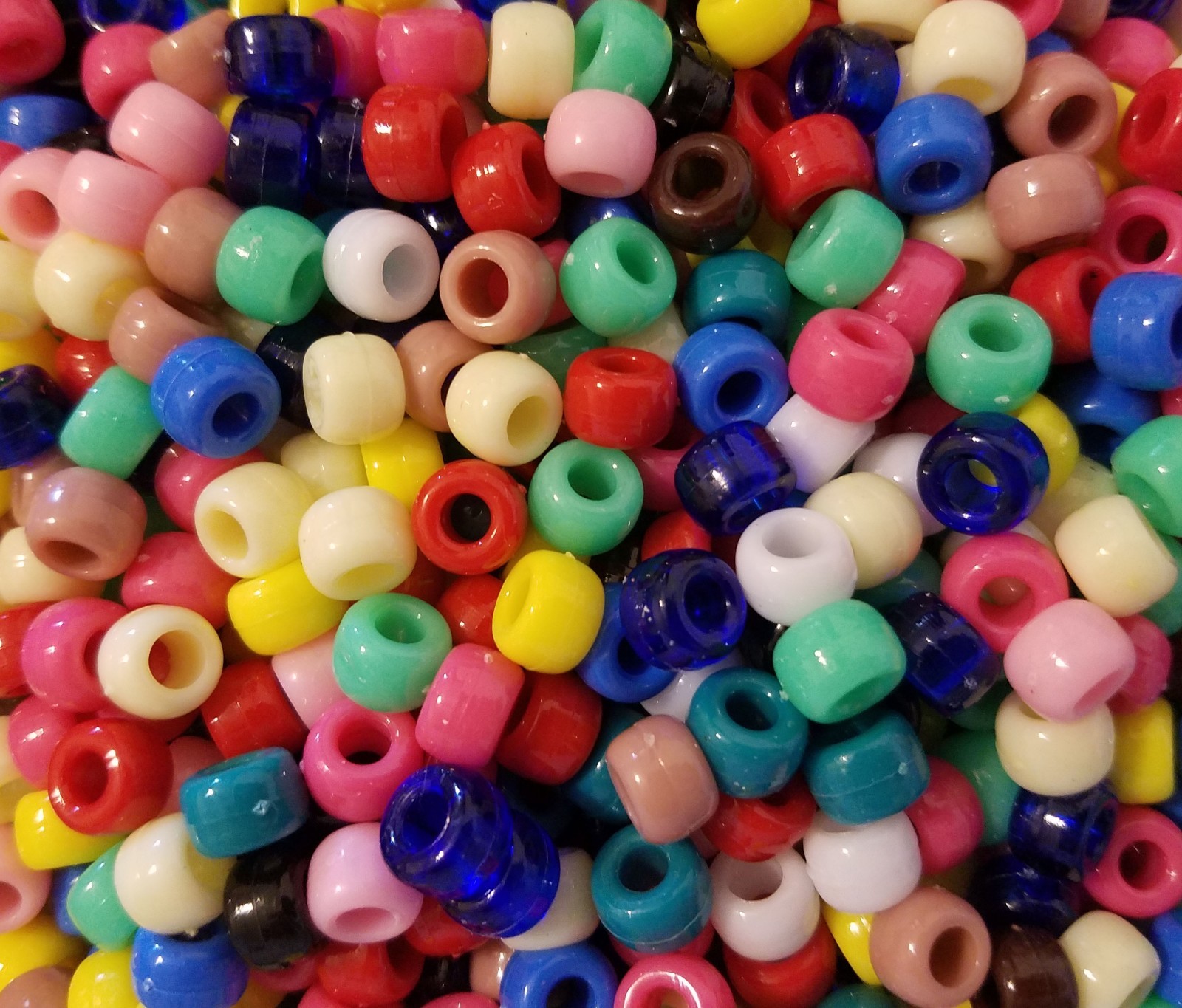 1,000 pcs Huge Lot of Plastic Opaque Pony Beads Craft Jewelry 6mm x 9mm