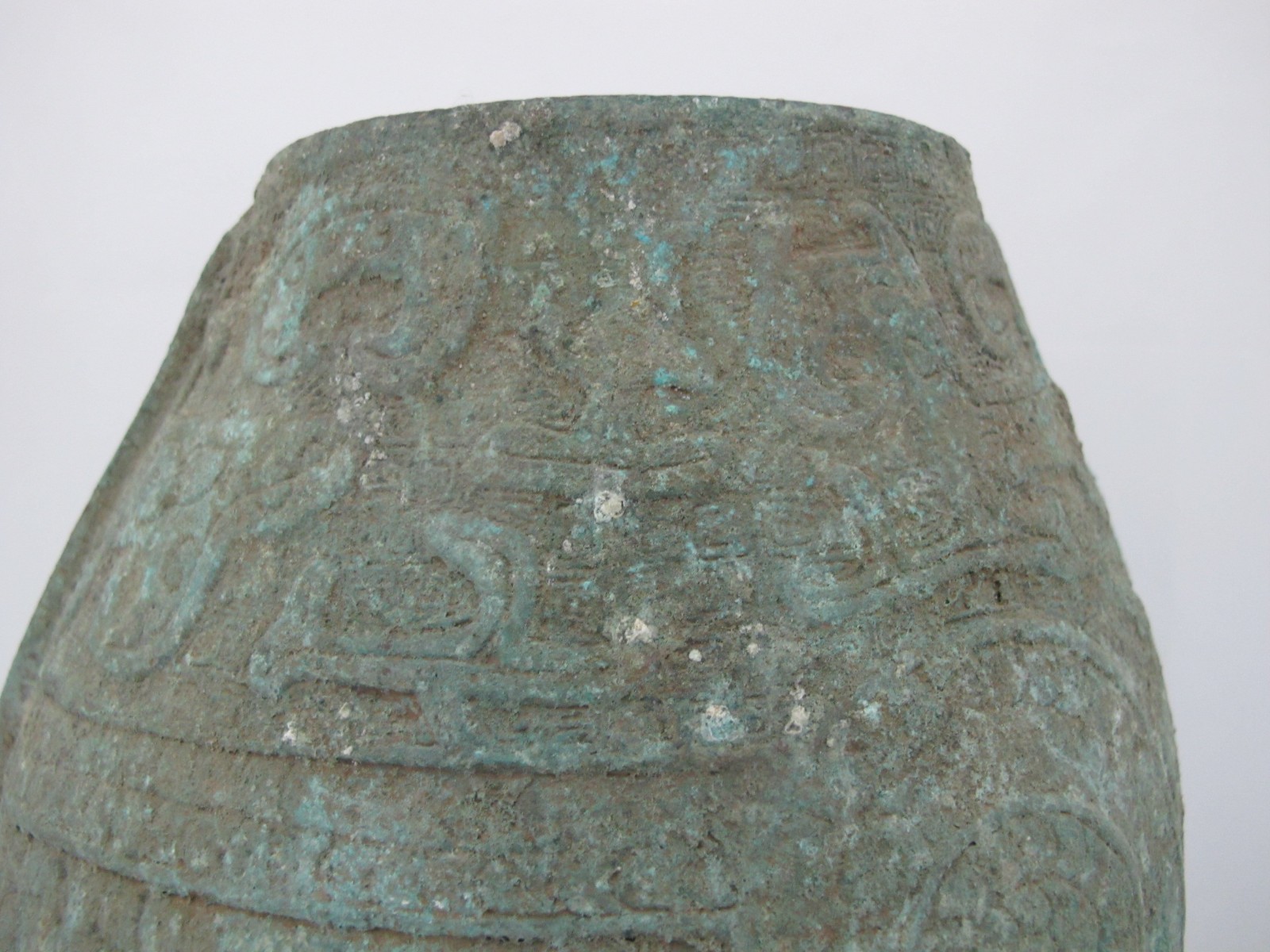 Antique CHINESE Bronze Ware Archaic OWL Bird Wine Vessel Pot Missing Head