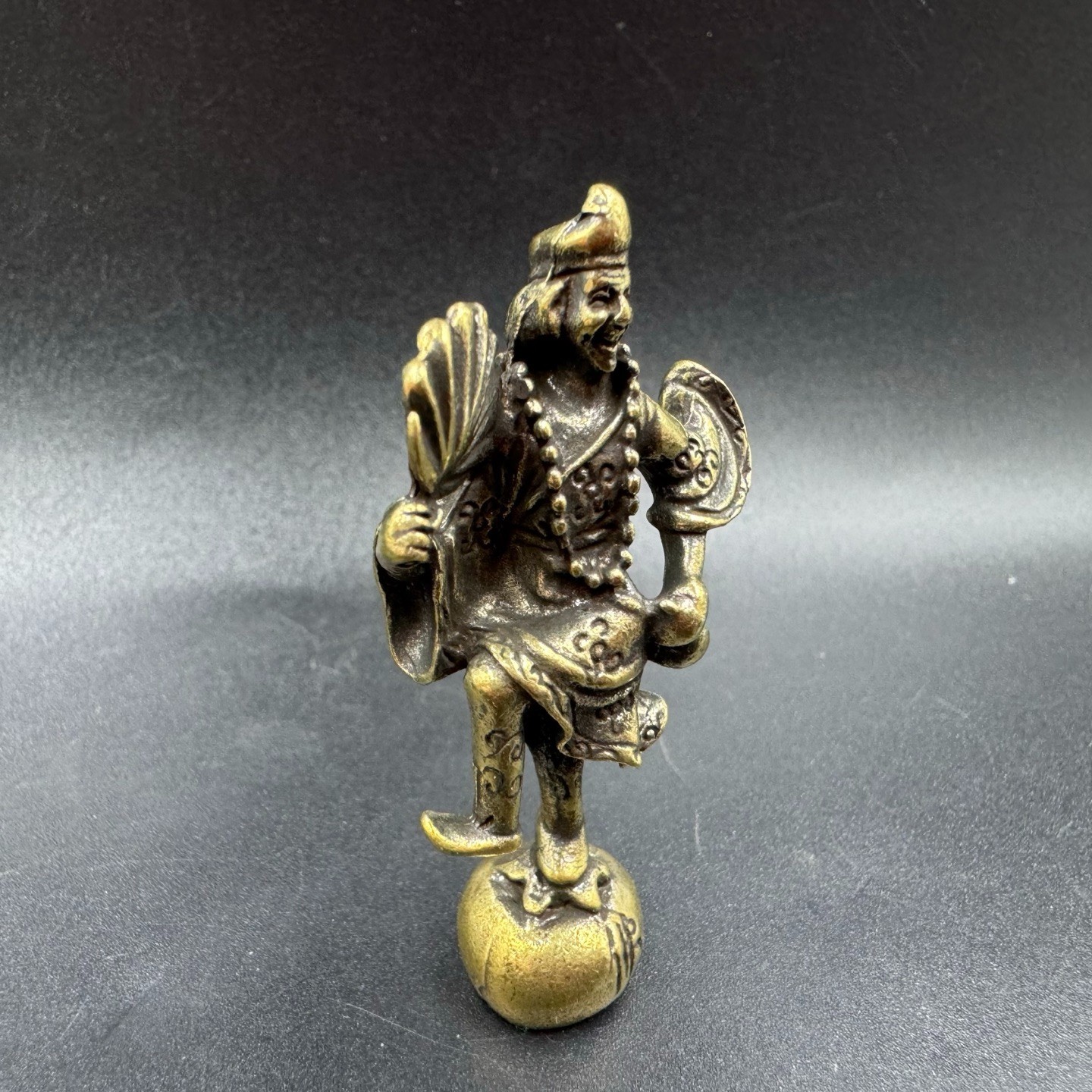 Vintage Brass Ji Gong Buddha Mini Statue Mad Monk Feng Shui Wealth Desk Ornament