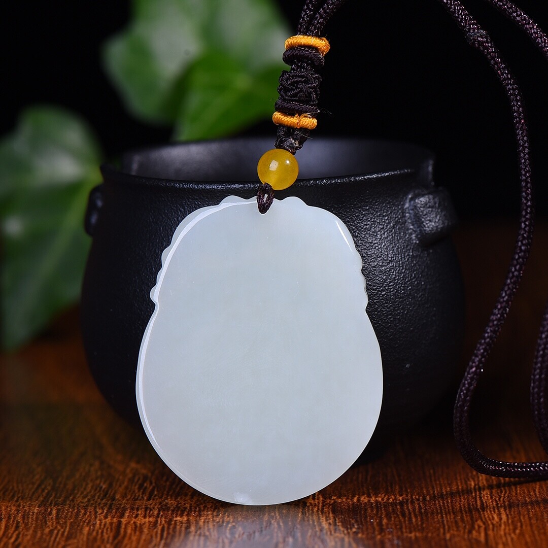 Chinese Hetian White Jade Hand Carving Animal Ancient Beast Amulet Pendant