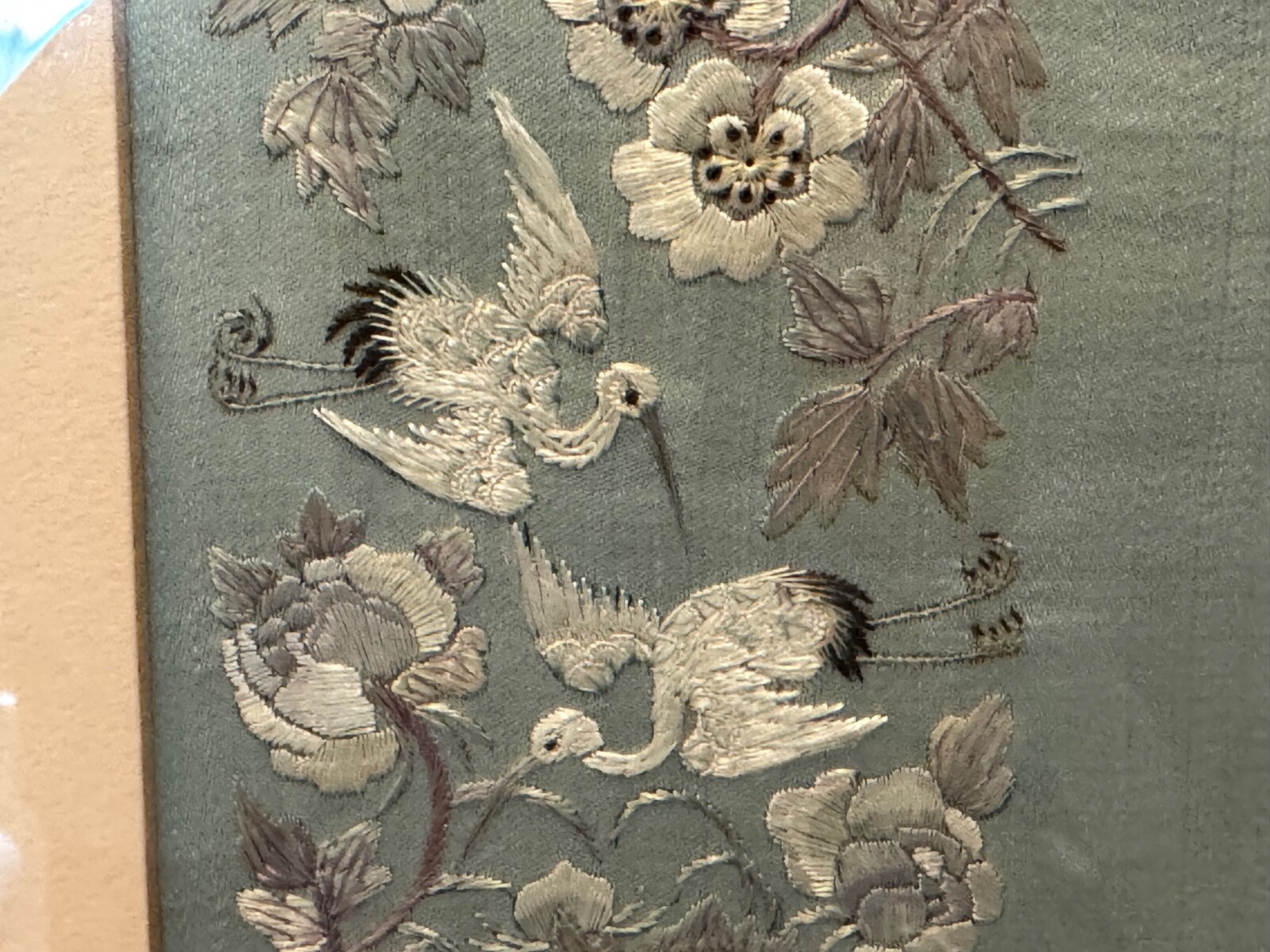 Vtg Antique Chinese Framed Silk Embroidered Textile Birds & Flowers Decoration