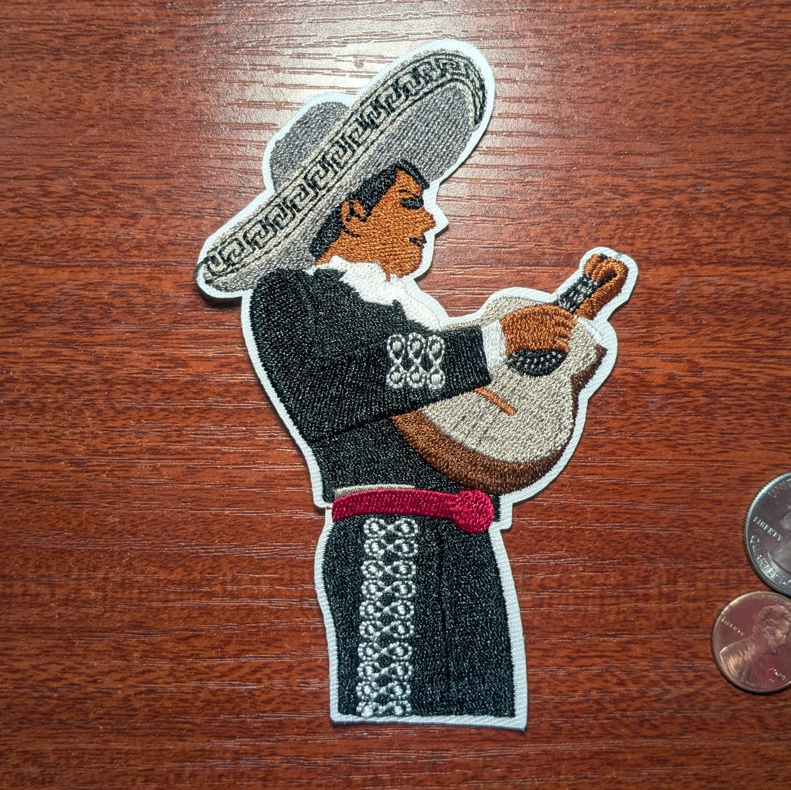 El Mariachi Patch Guitarrista Mexico Mexican Music Embroidered Iron On 5×3.25″