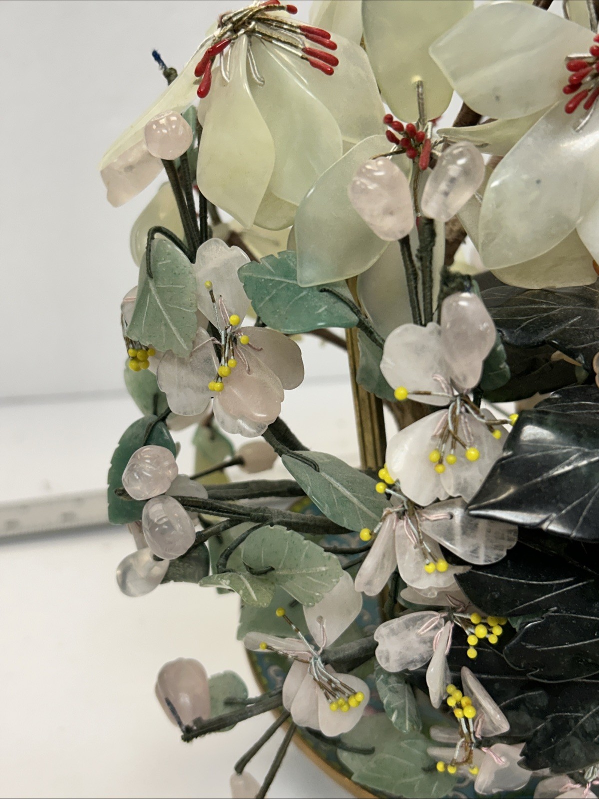 MID CENTURY CARVED JADE AGATE BONSAI FLOWER TREE Very Beautiful