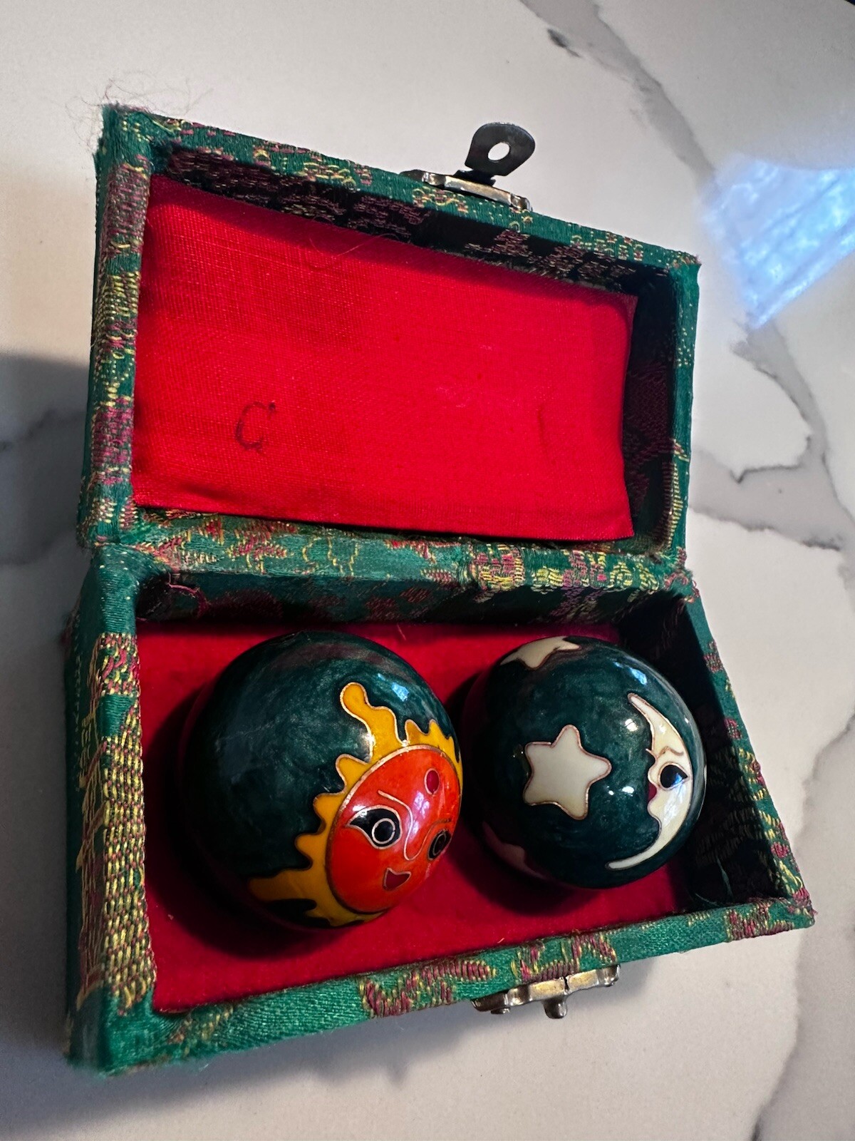 Vintage Iron Ball Health Set Moon 🌙 Sun 🌞Musical Baoding Balls Stress