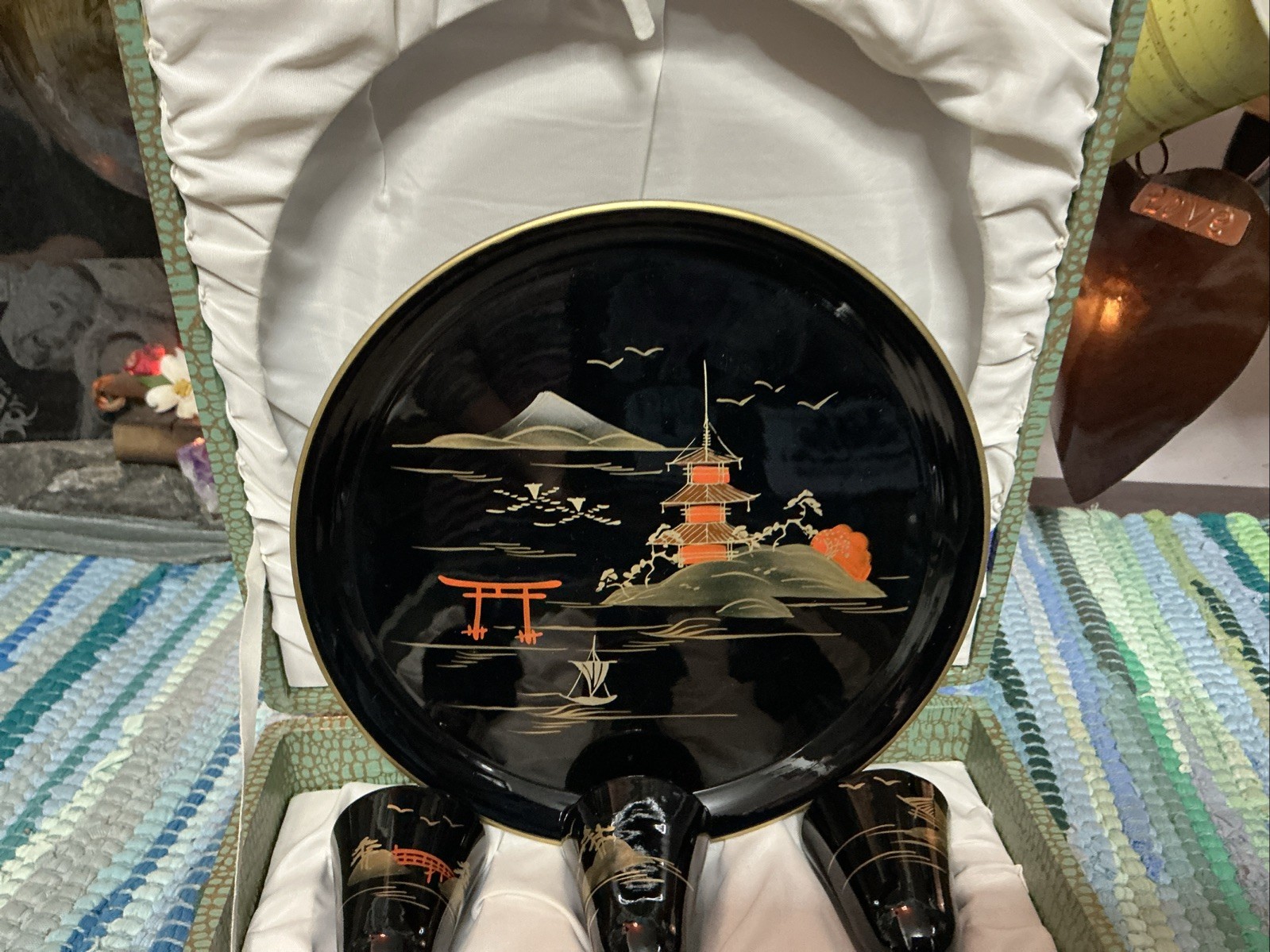 VINTAGE 1940s ASIAN BLACK LACQUER WOOD PLATE & CORDIAL SET UNIQUE
