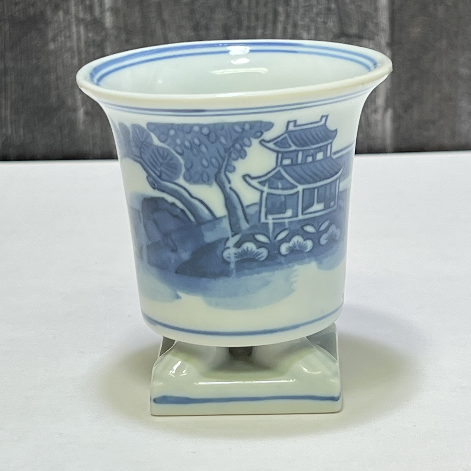 Chinese Footed Brush Pot Cup Blue White Porcelain 3.25″