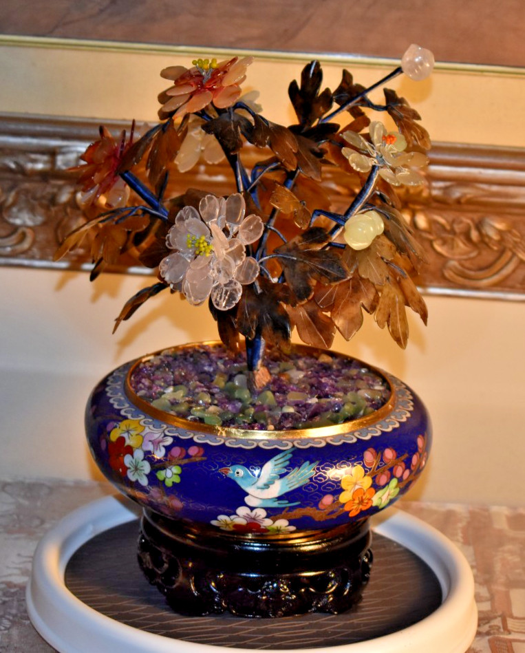 12″ VINTAGE BONSAI PEKING JADE TREE IN CLOISONNE BOWL W/EBONY HANDCARVED STAND