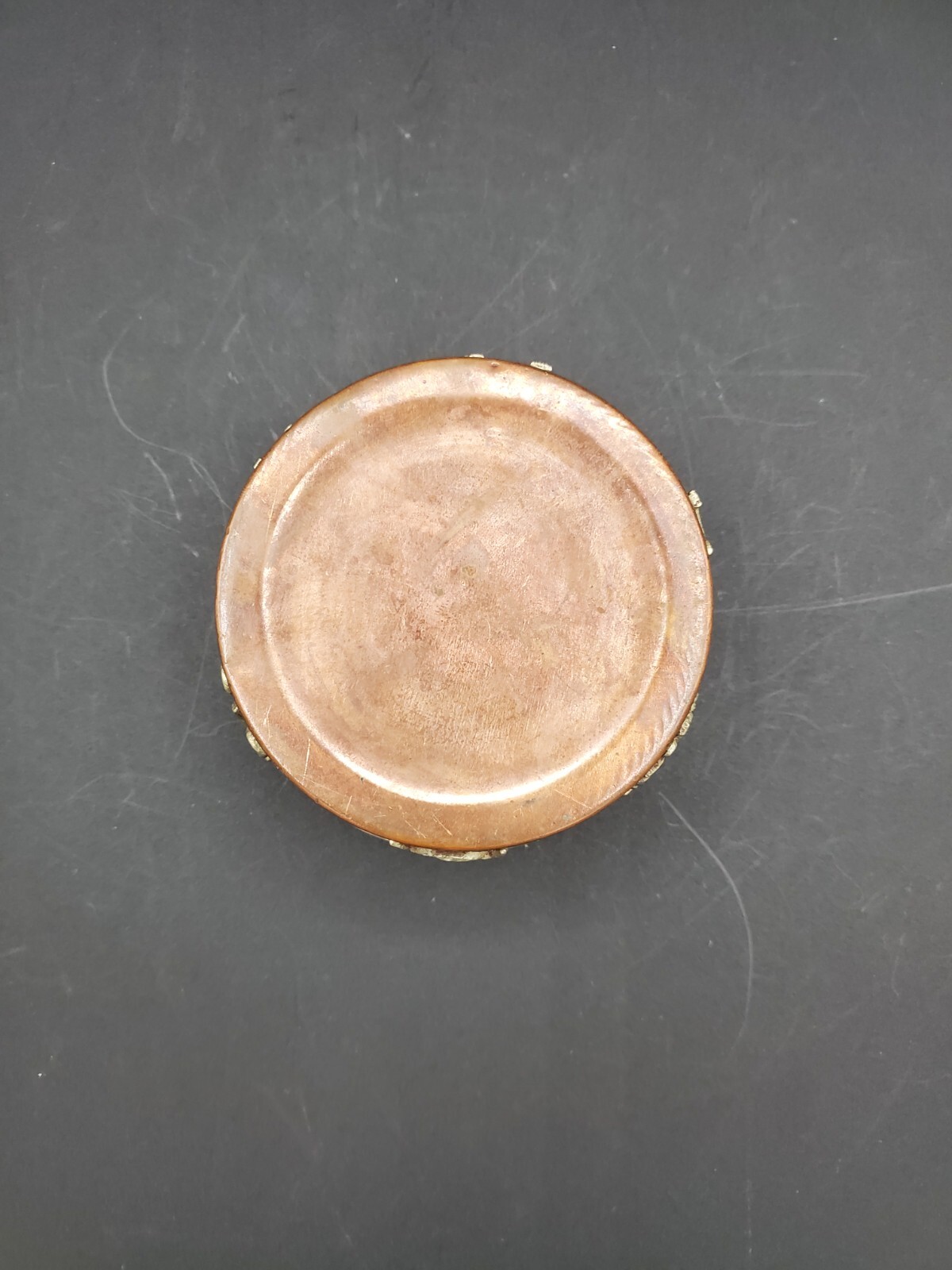 Vintage Copper Anglo-Indian Decorative Ashtray 3.75″ Diameter