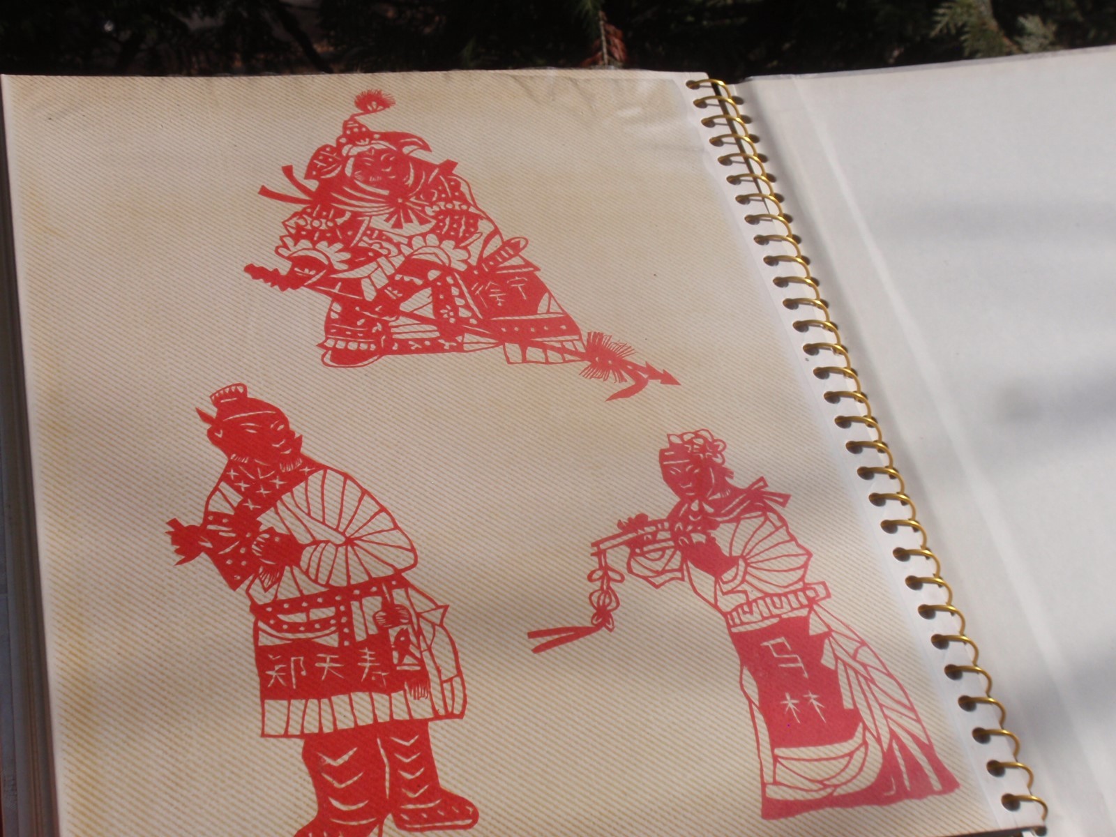 LOT OF 54 BEAUTIFUL CHINESE FIGURES RICE PAPER CUT OUTS WARRIORS FOLK ART