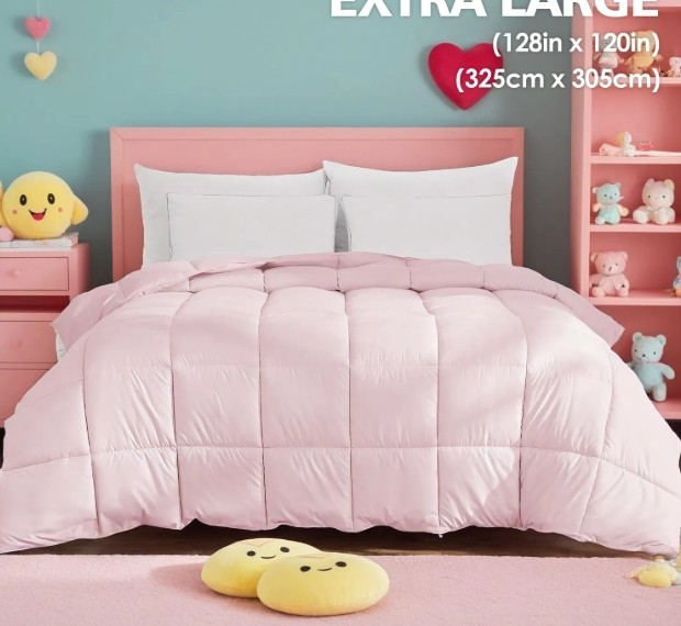 Pink comforter insert, soft and comfortable against the skin, suitable for all s