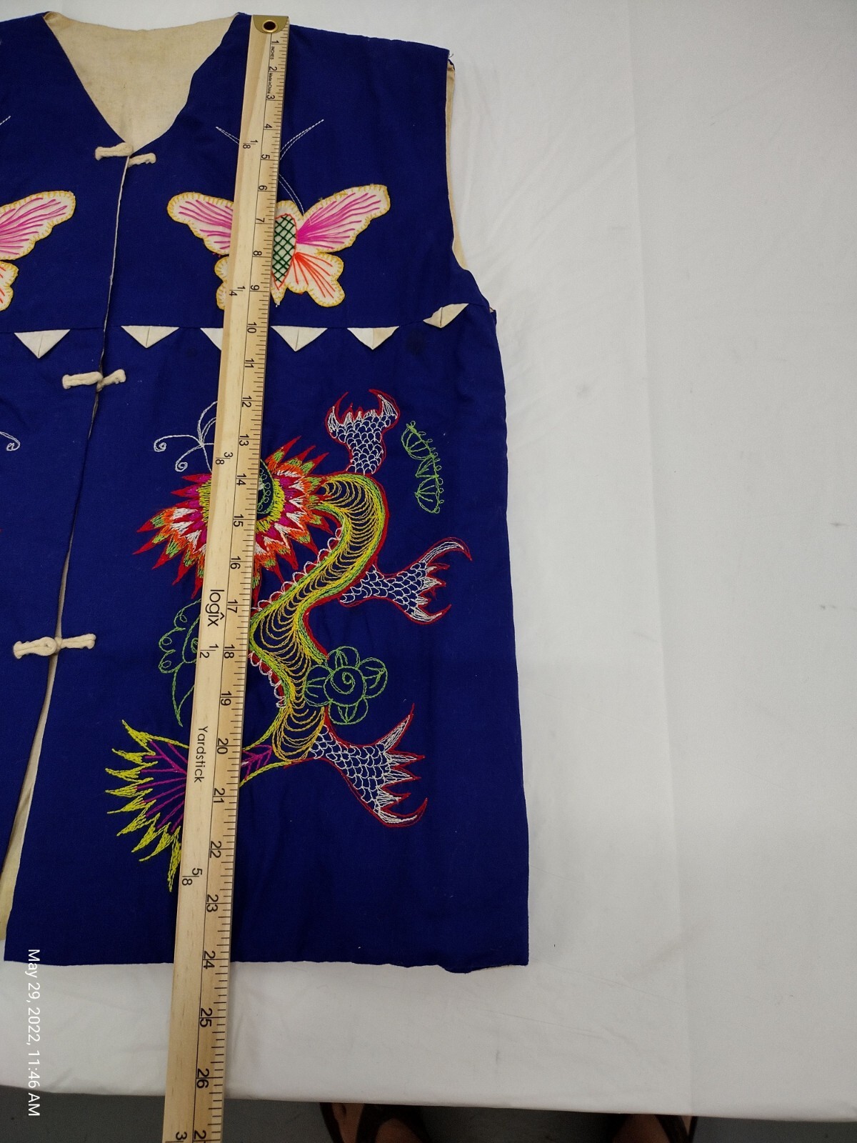 Chinese bai jia bei Vest Folk Art Dragons butterflies frogs And Pandas Size L