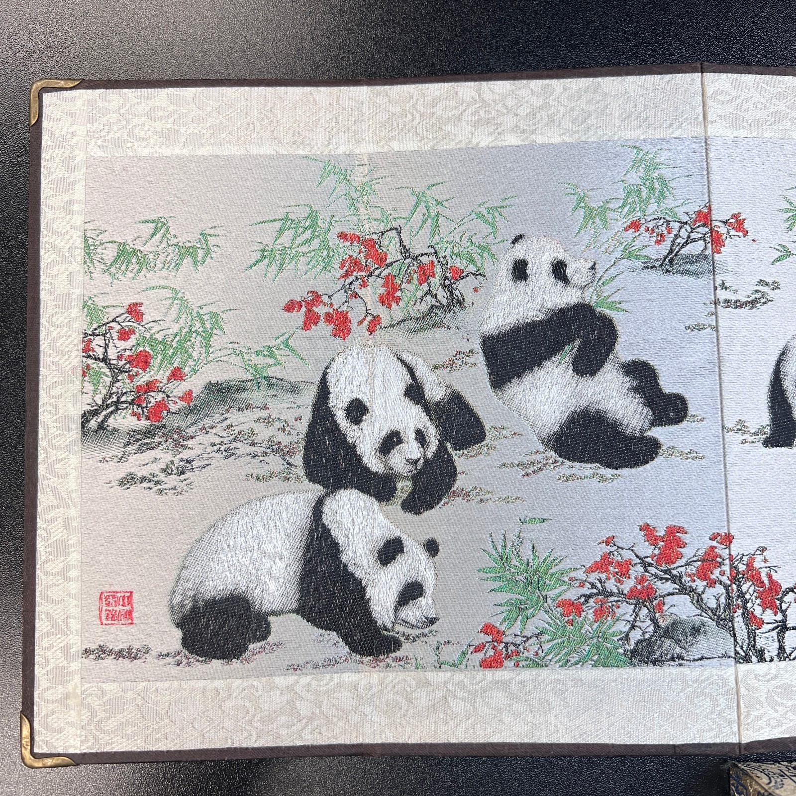 Chinese National Treasure Map Pandas Playing Art Home Decor Folding