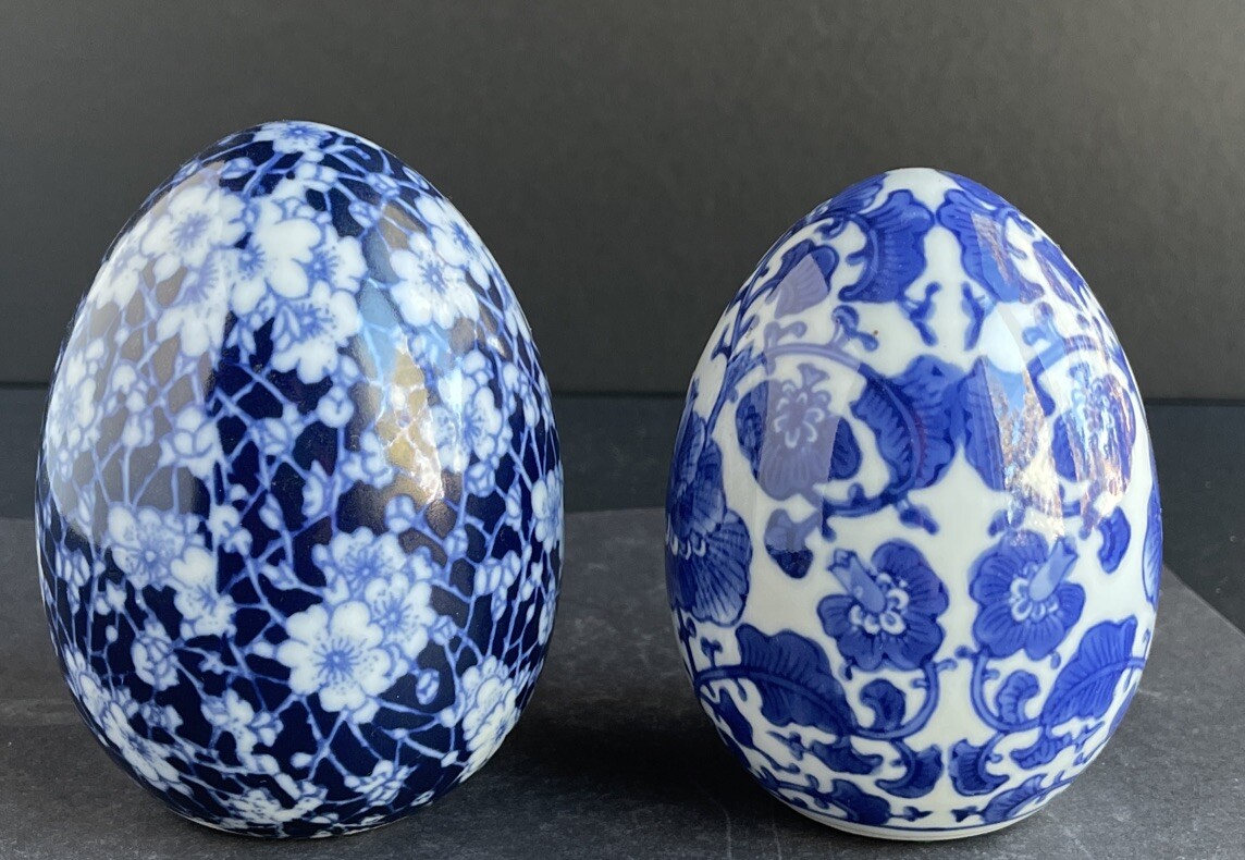 Vintage Asian Blue & White Two Large Eggs 4.25” Collectable Home Decor