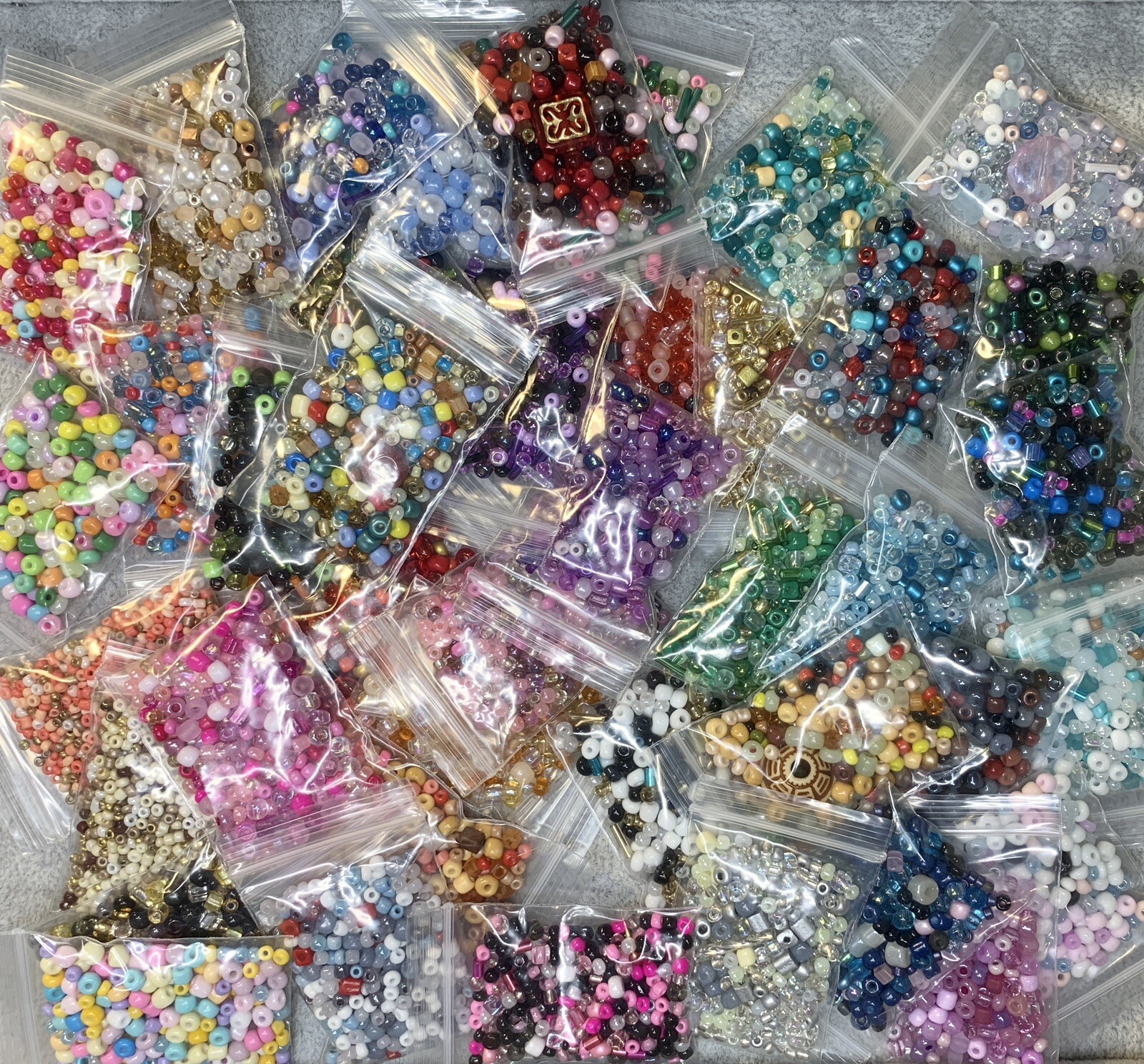1 LB / 16 Oz/ 454 Grams Unique Mix Color Glass Seed Beads Lot 36 Packages