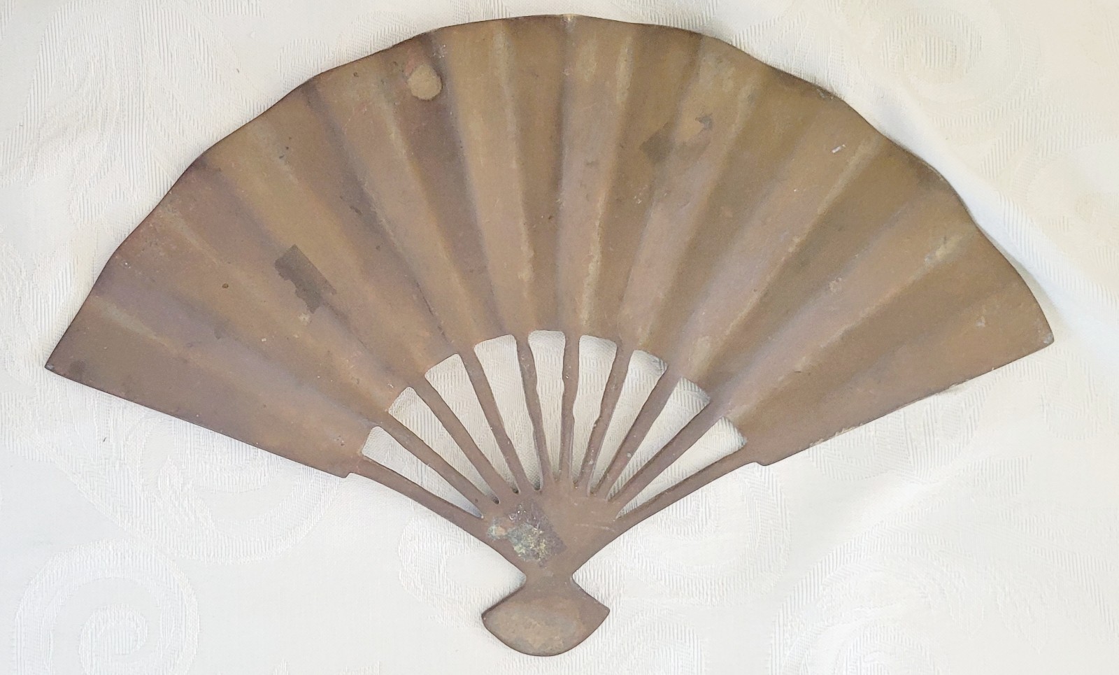 SOLID BRASS ASIAN ENGRAVED FAN….SOLID — 1980’s Mid Century
