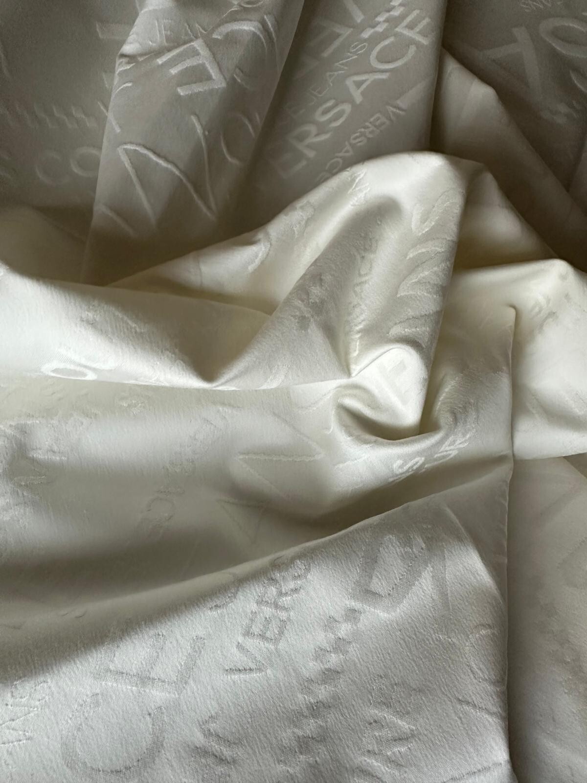 Authentic Top Italian designer luxury dress fabric. Made in Italy 197 x 144 cm