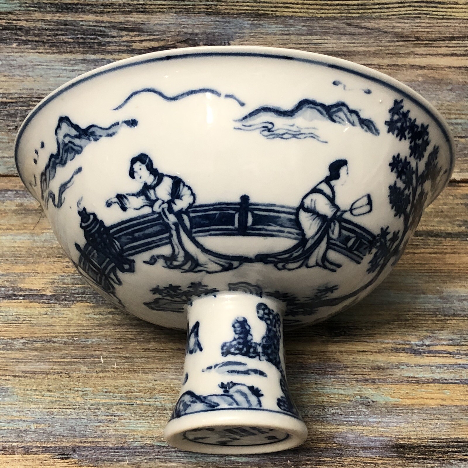 VTG WAN-LI LIMITED EDITION Porcelain Footed Pedestal Bowl 152/1000 White & Blue