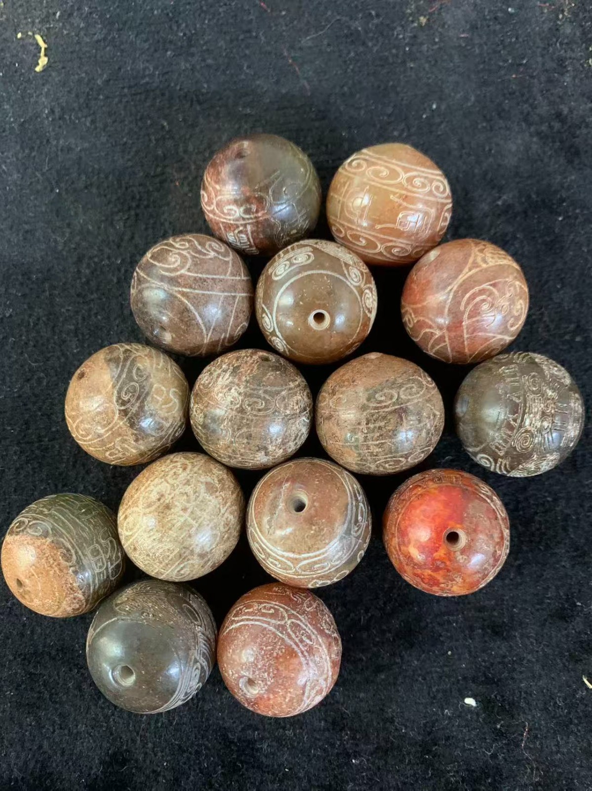 15 Pcs Exquisite Large Chinese Old Jade Hand Carved *Prayer* 20mm Round Beads