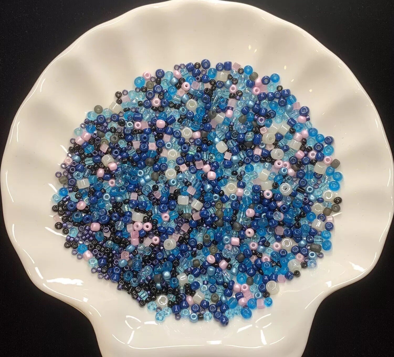 1 LB / 16 Oz/ 454 Grams Unique Mix Color Glass Seed Beads Lot 36 Packages