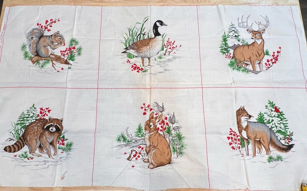 A WILDLIFE CHRISTMAS PICTURE BOOK panel quilt block FOX deer RACCOON Cranston