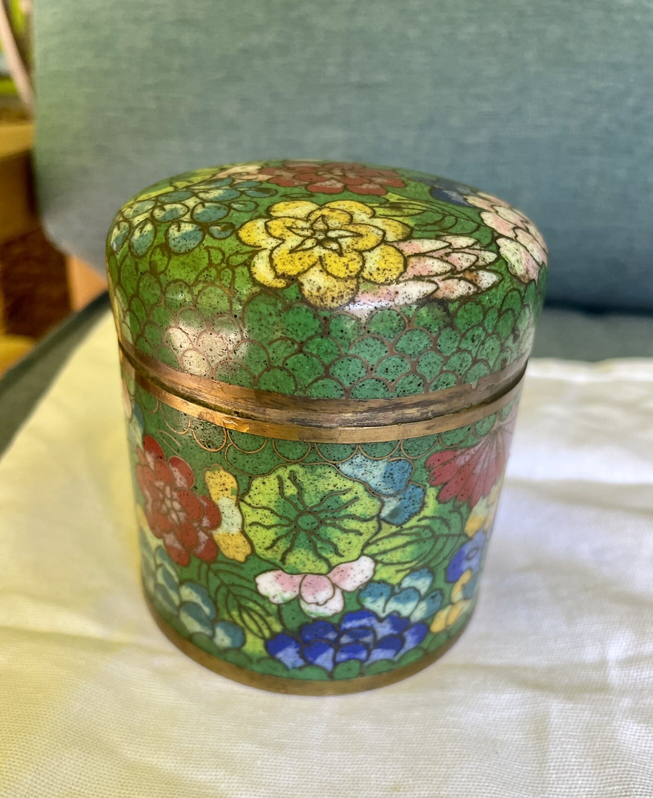 Late 1800’s Chinese Cloisonne Enamel Metal Tea Caddy W Lid