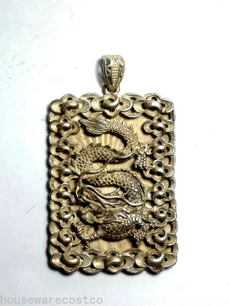 Old Collection Chinese Tibet Silver Carved Dragon Statue Necklace Decoration
