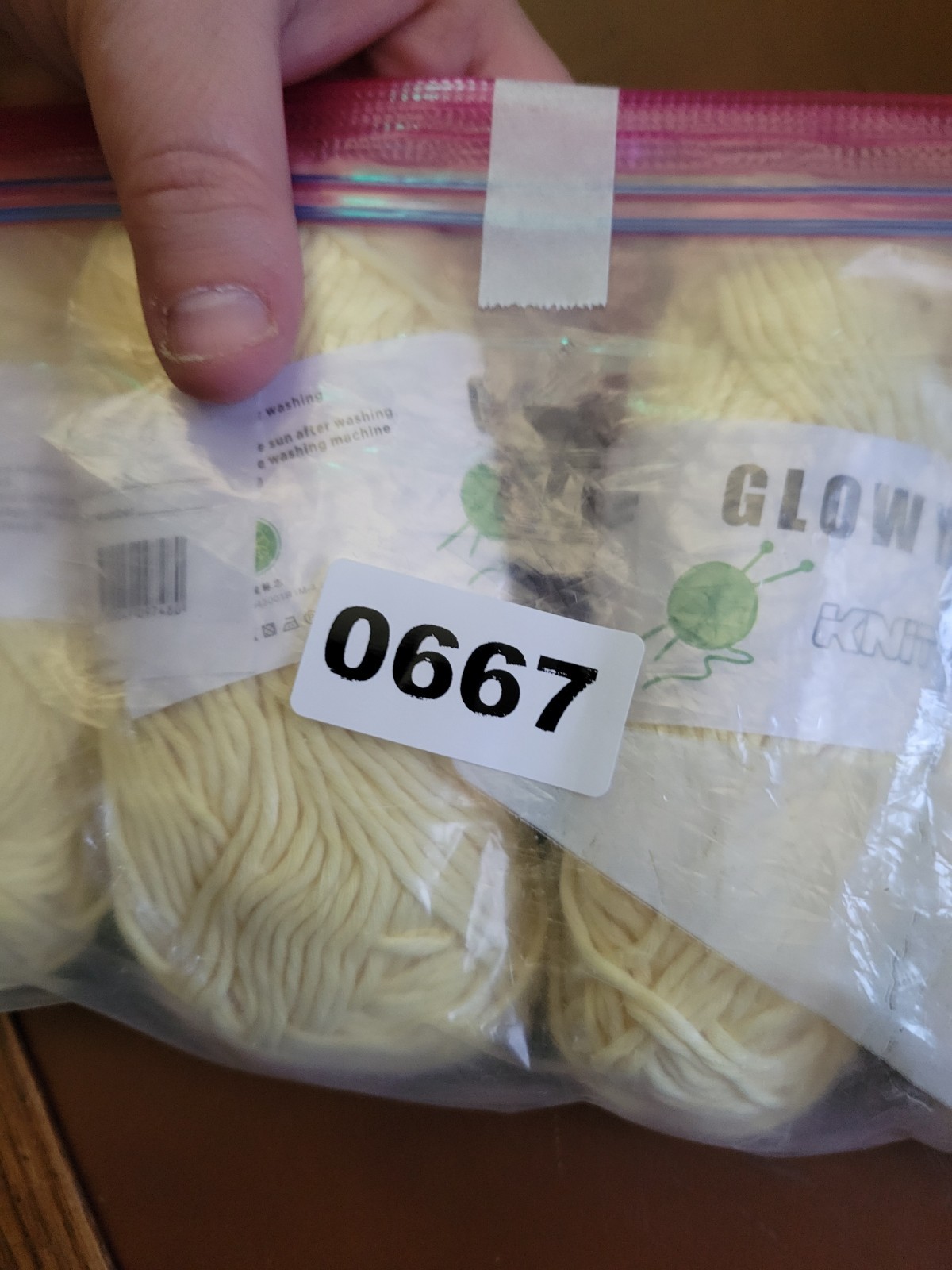 Lot Of 4 Glow in the Dark Yarn Pale Yellow 50m Rolls