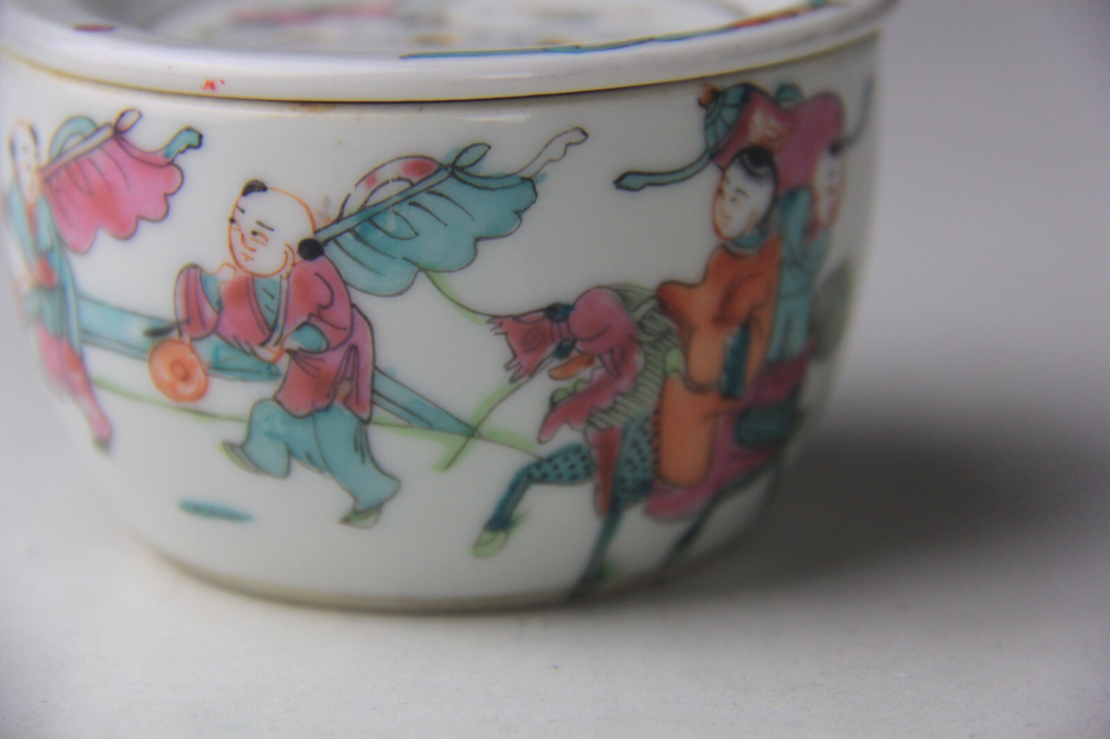 Antique Chinese Porcelain Famille Rose Cricket Cage Box