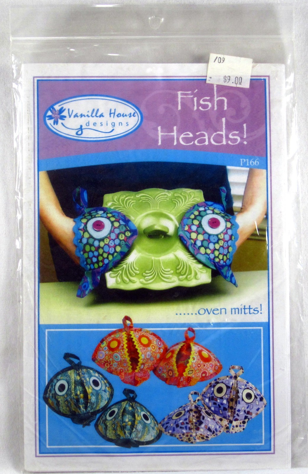 VANILLA HOUSE DESIGNS Fish Heads! Oven Mitts 2010 UNCUT P166