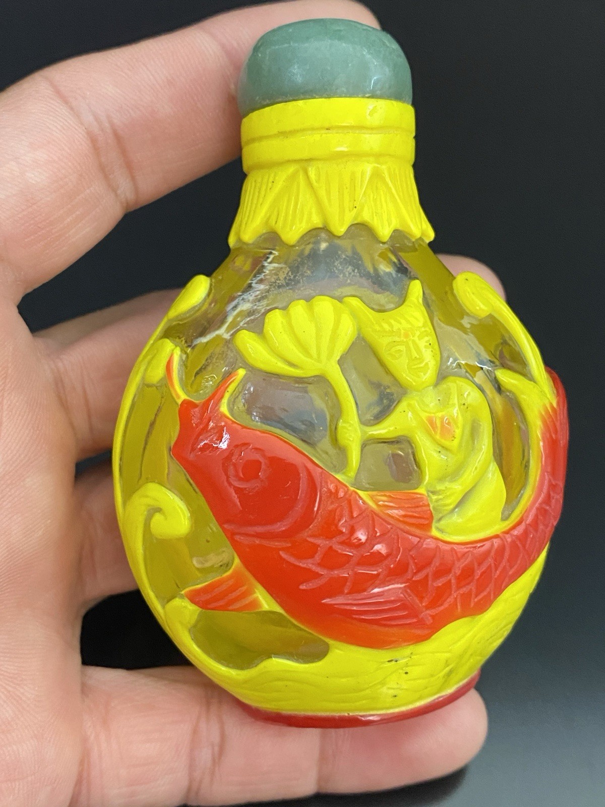 Antique Chinese Peking Glass Yellow Overlay Snuff Bottle Jade Top Koi Fish Motif