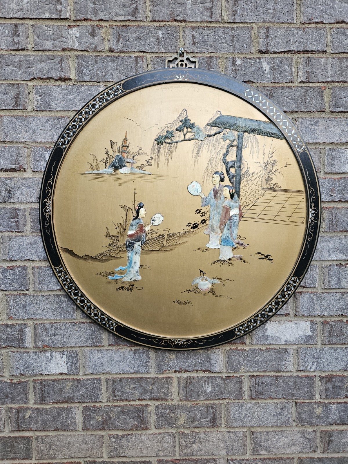 Black Lacquer Rainbow Mother Of Pearl Art Piece 30″ Round – Asian