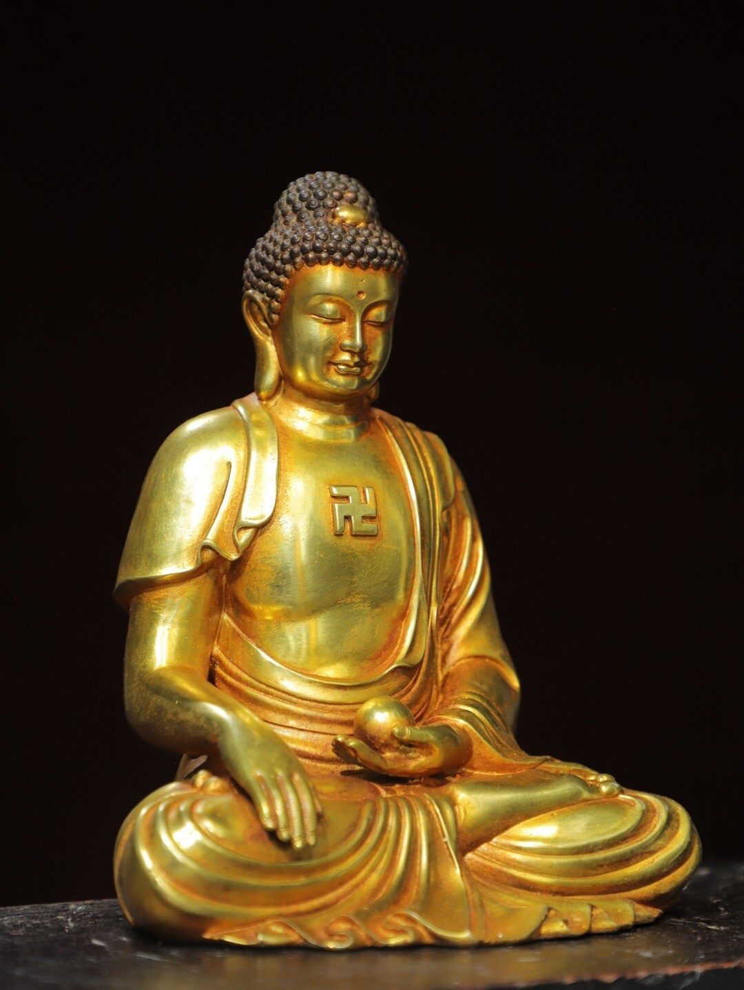 Bronze gilded statue of Amitabha Buddha Buddha statue