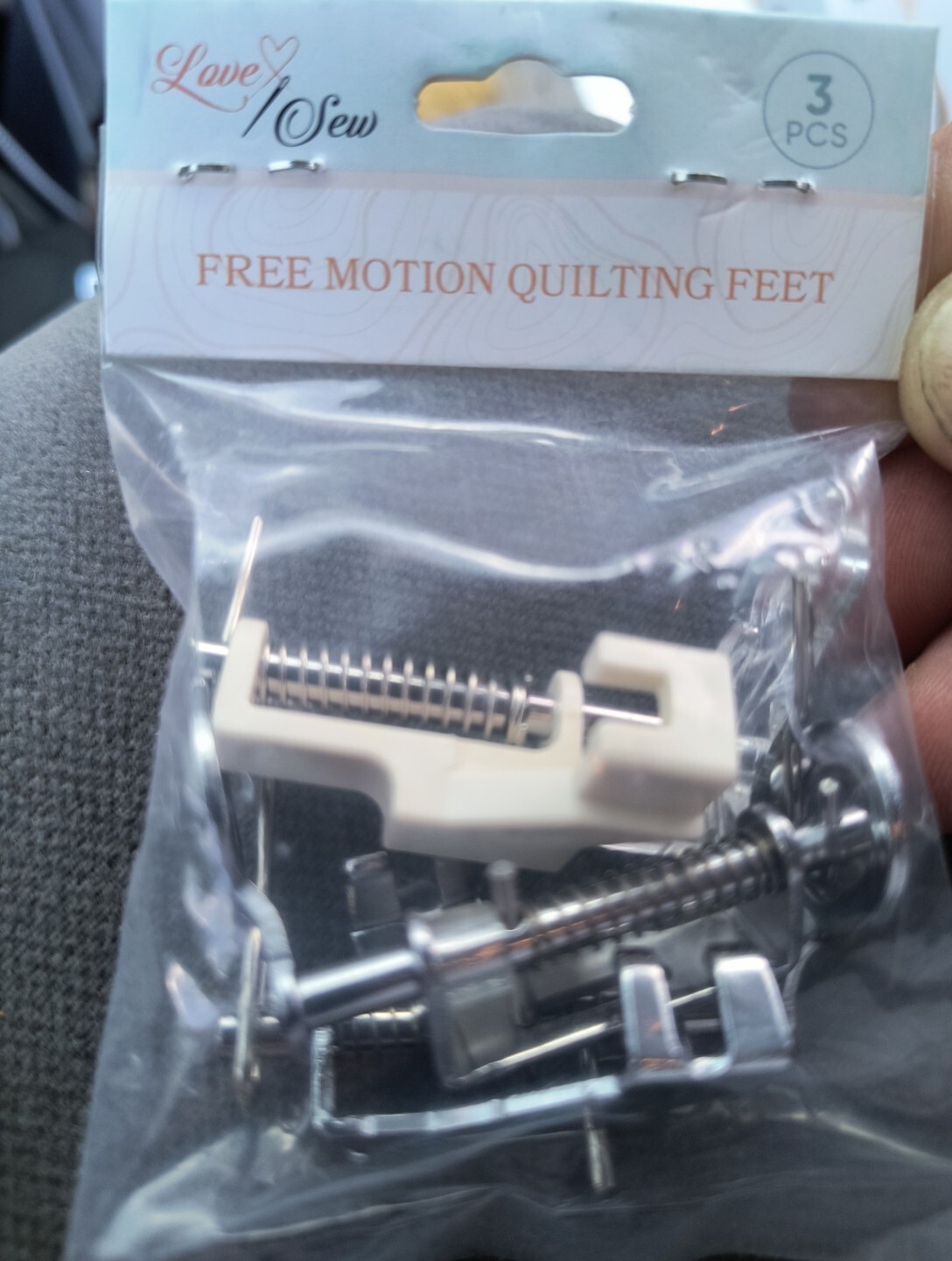 3 Different Free Motion Quilting Presser FEET FOR all low-shank domestic sewing