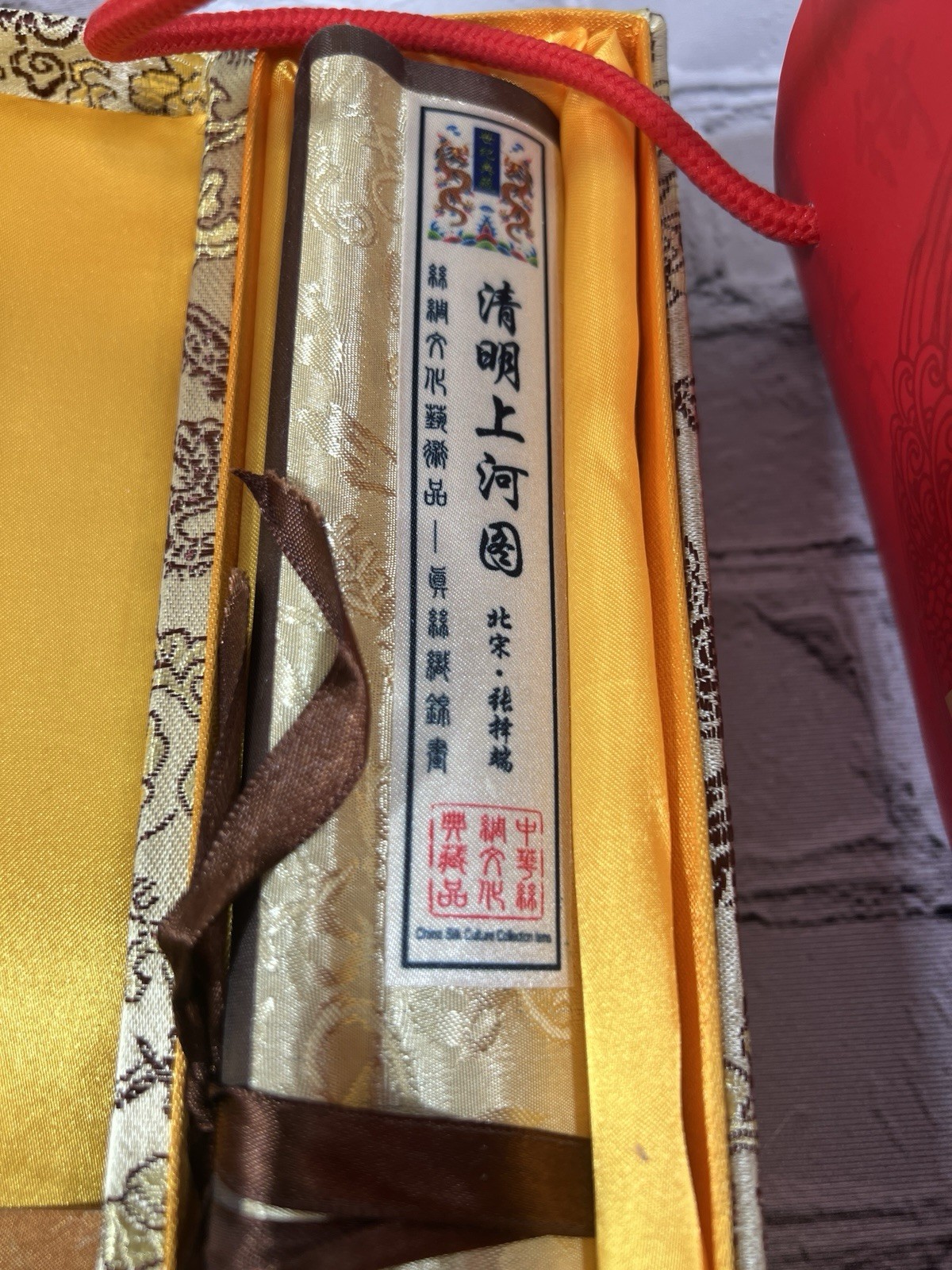 Chinese Cultural Gift Set Lot Scroll Art Traditional Combs Keychains Boxed