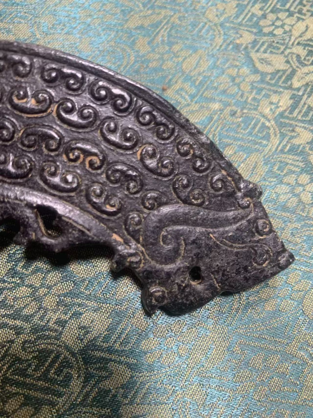 Large Chinese Old Black Jade Hand Carved *Han 2Dragons* 2Faces Huang Plaque