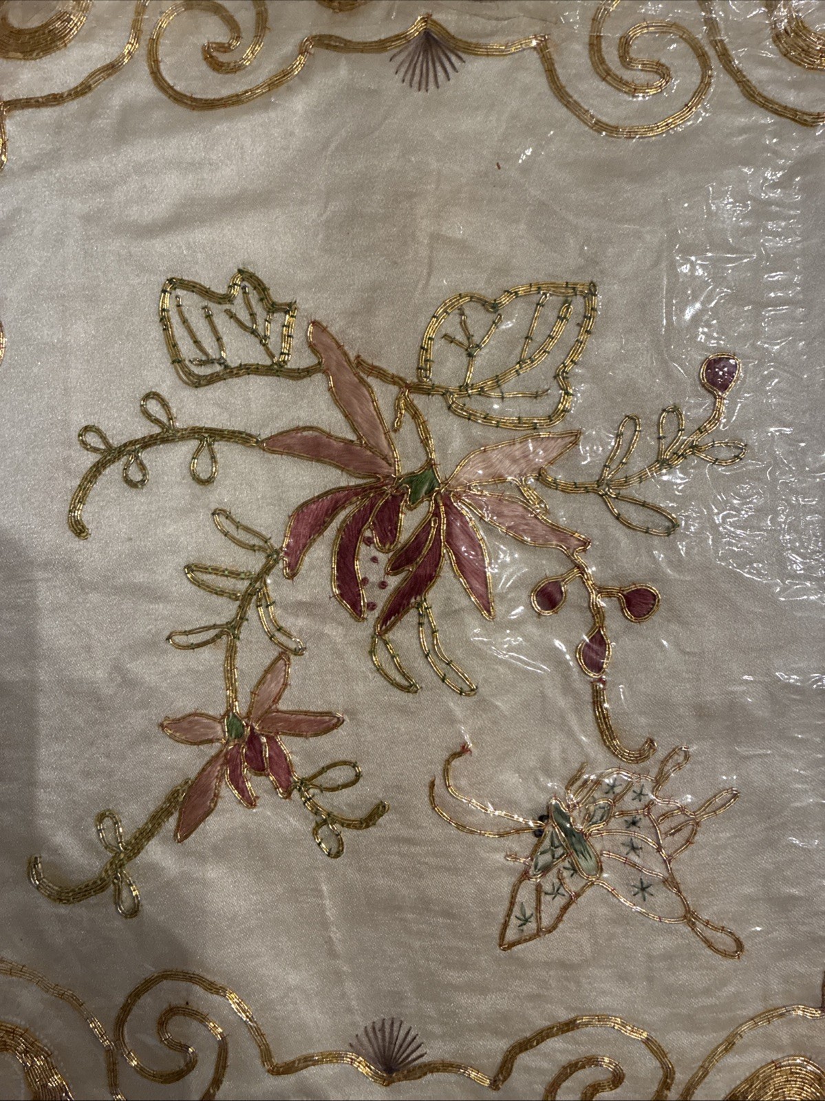 VTG Golden Cloud Chinese Hand Embroidered Silk 9.5” Square Doily Butterfly NIP