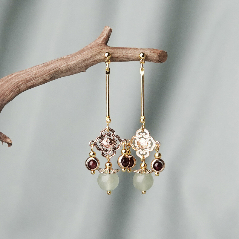 China Dongling Jade/Garnet/Alloy Tassels Tibetan Style Vogue Earbob Earrings