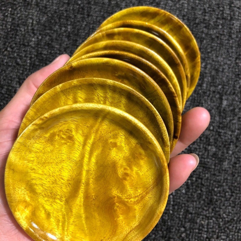 Golden Camphor Wood Plate 7cm Natural Wood Coaster Fruit Snack Dish Random Color